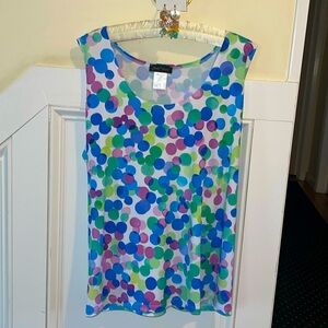 Women’s colorful, bubbly tank top NWOT, w/ cute complimentary matching earrings.